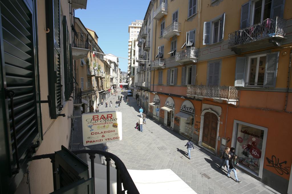 Ferienwohnung La Giara Del Centro La Spezia Exterior foto