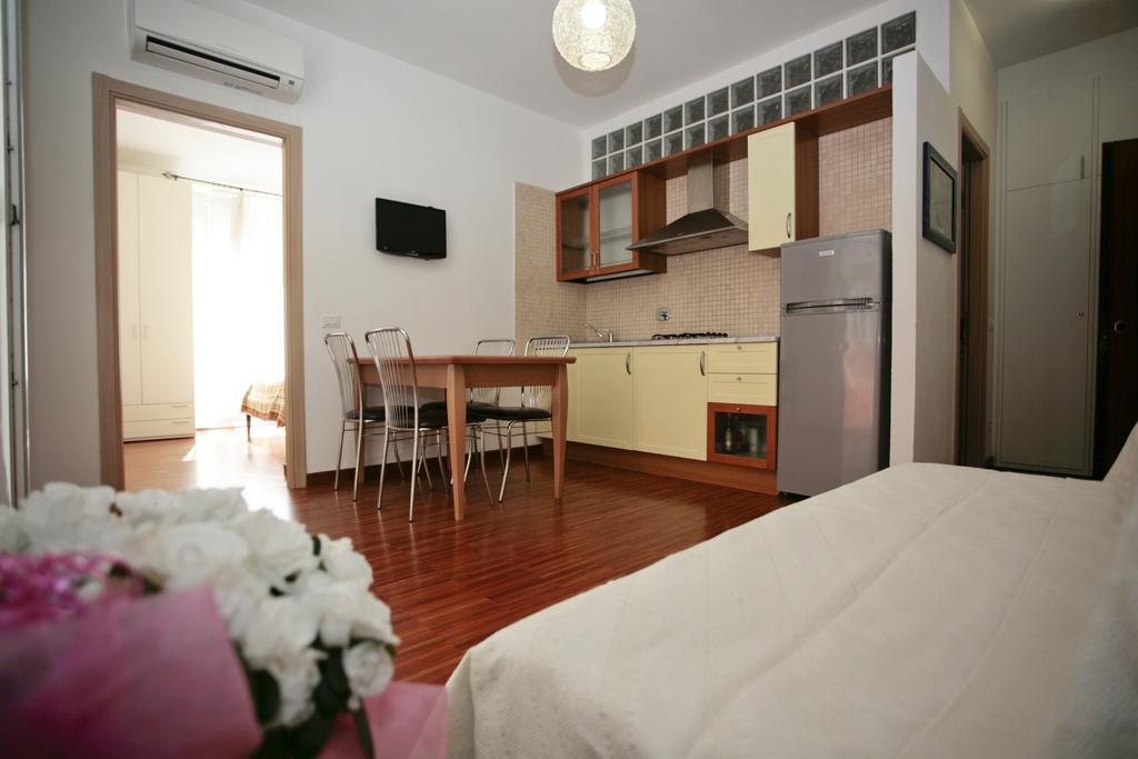 Ferienwohnung La Giara Del Centro La Spezia Exterior foto