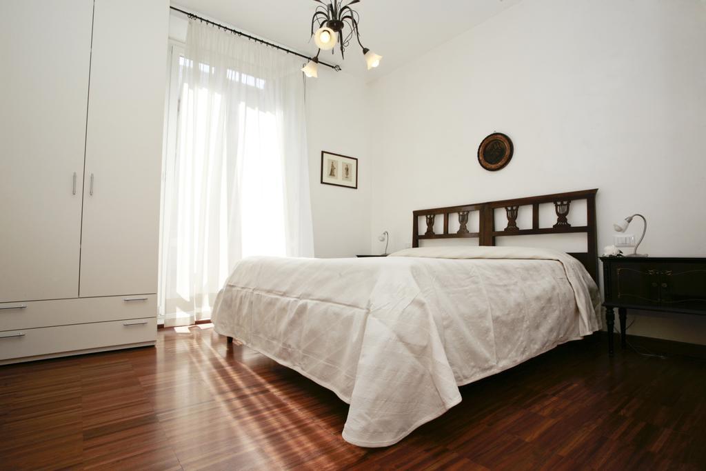 Ferienwohnung La Giara Del Centro La Spezia Exterior foto