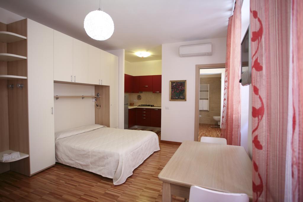 Ferienwohnung La Giara Del Centro La Spezia Exterior foto